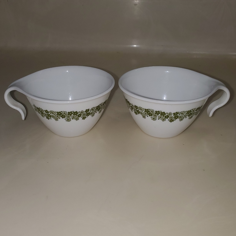Corelle Spring Blossom Crazy Daisy Vintage Coffee Cups Green